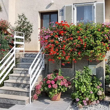 Lea Apartman *